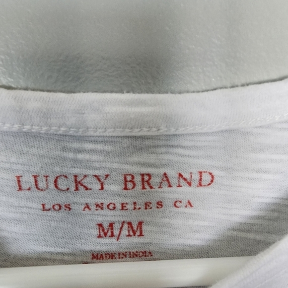 3 for $25 Lucky Brand White Red ladies t-shirt size medium - Picture 3 of 5